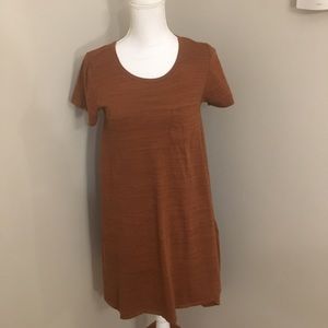 Lularoe Carly Highlow dress Size XS Tan Heather